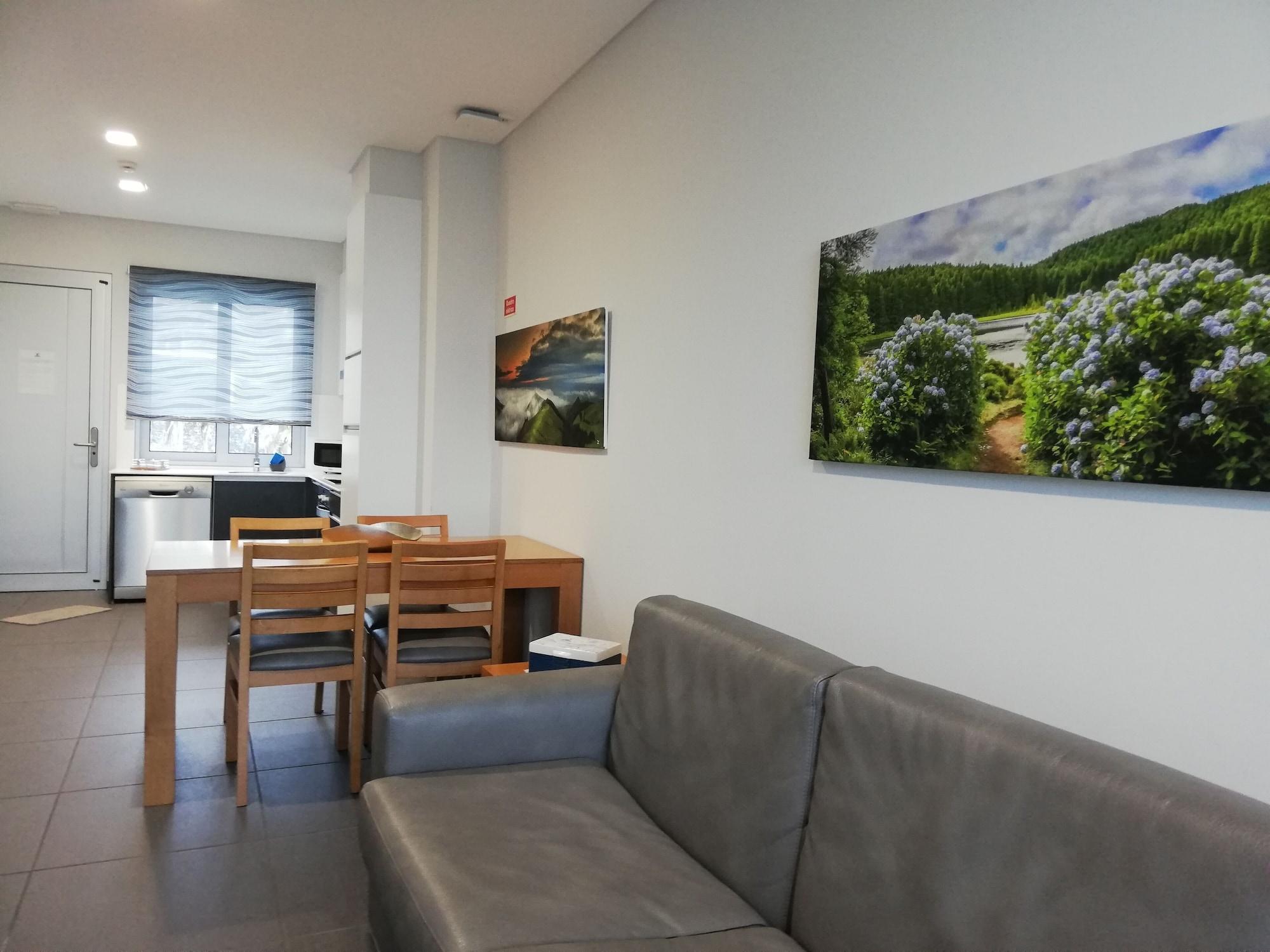 Whalesbay Hotel Apartamentos Capelas Eksteriør billede